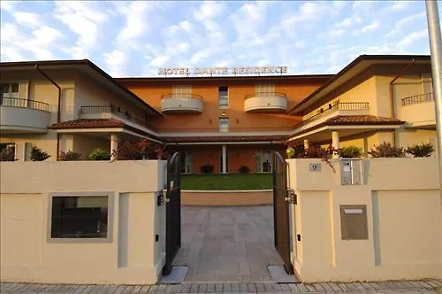 Hotel Dante Residence Mantova 4*,