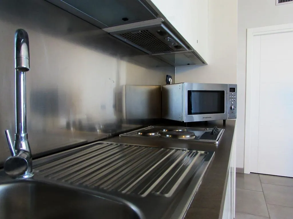Hotel Dante Residence Mantova 4*,  Italia